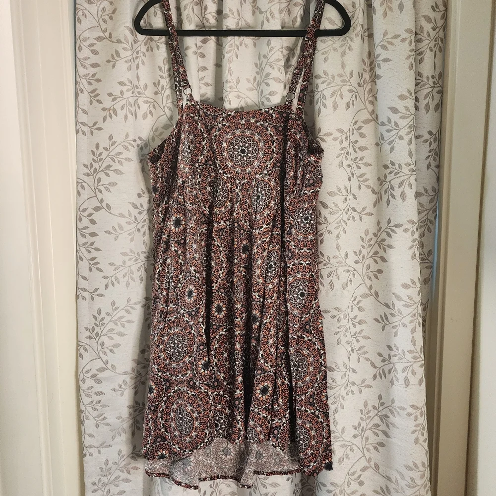 Torrid Sleeveless Square Paisley Slip Dress Brown Orange size 0X - Picture 2 of 5